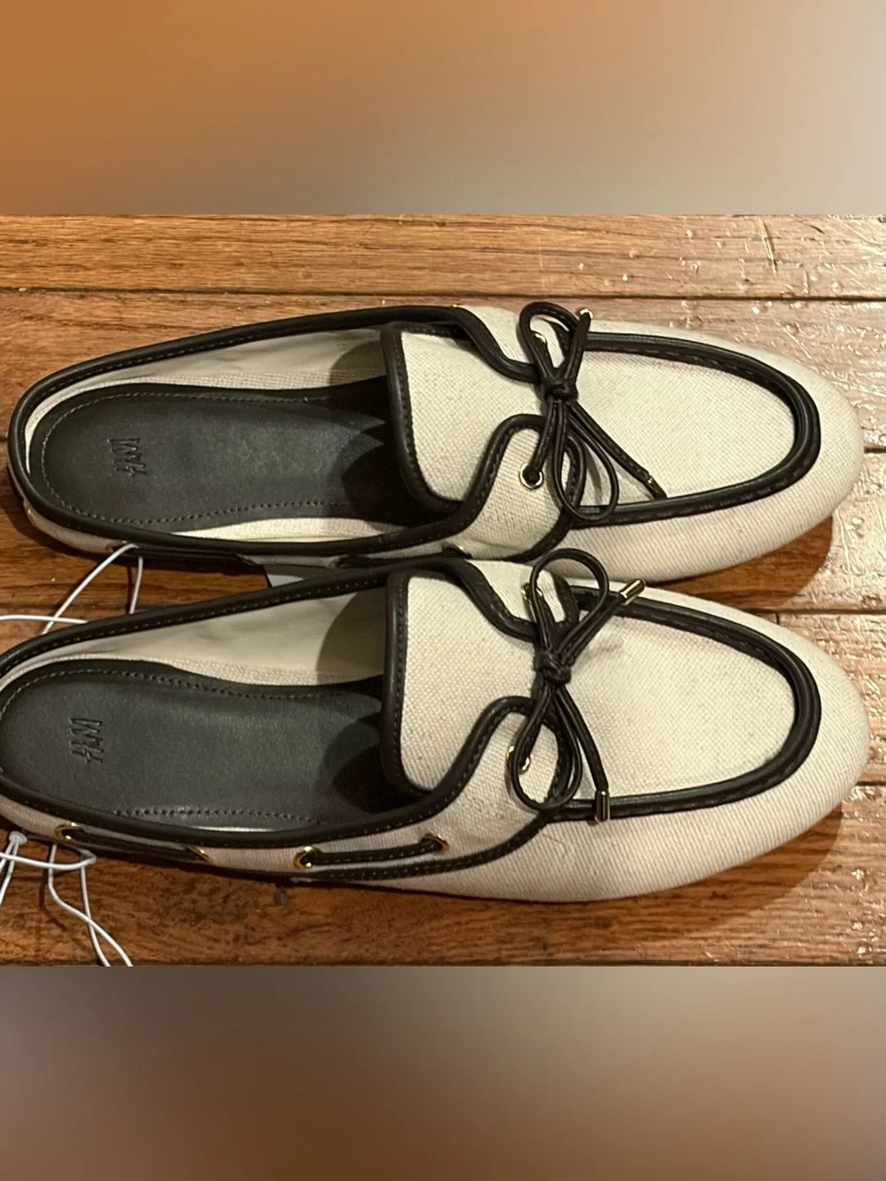 H&M Cream Canvas Loafers with Dark Brown Trim and Bow size 8 NEW 8